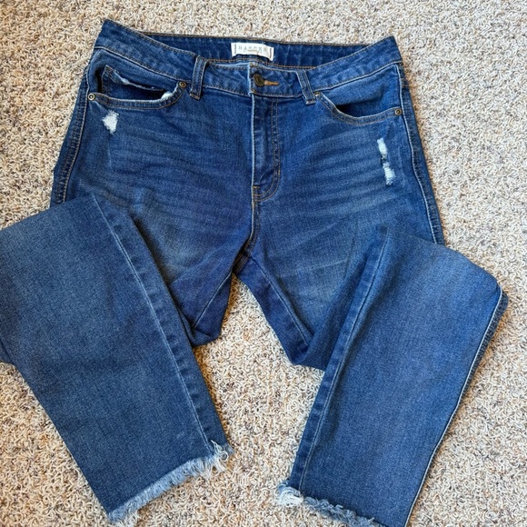 Harper Heritage Mid Rise Skinny Jeans Size 29 - Picture 13 of 13